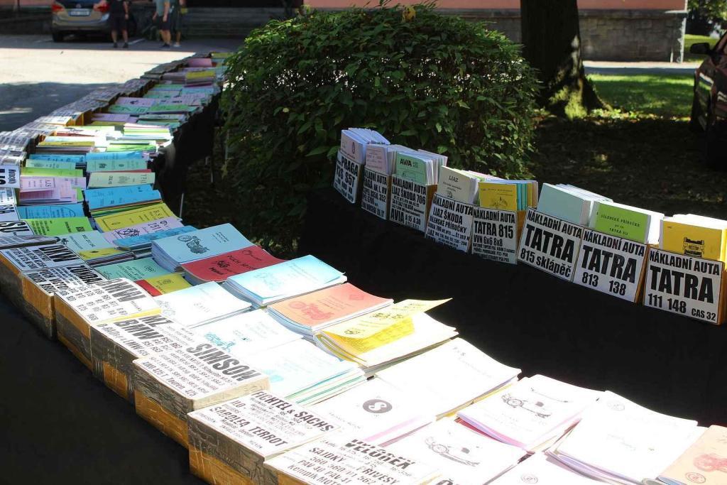 Festival MotorSvět se do areálu Psychiatrické nemocnice v Havlíčkově Brodě vrátil.po dvou letech. K dostání byla také tematické literatura.