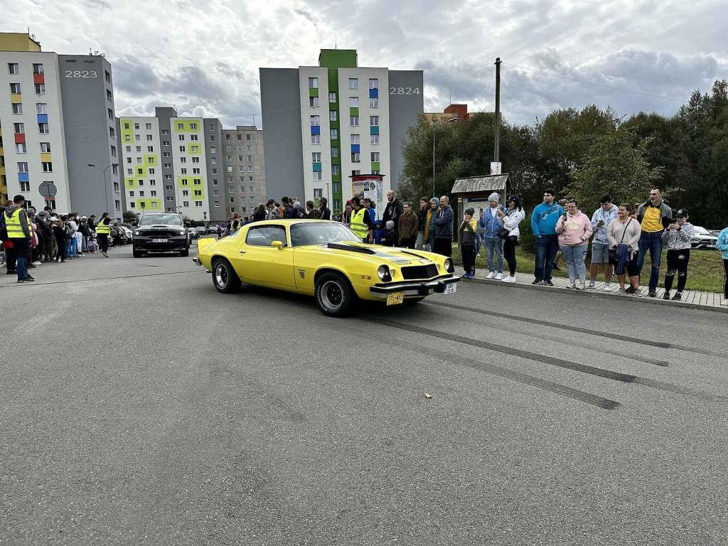 Do táborského areálu Komora se v sobotu sjelo kolem 250 vozidel.