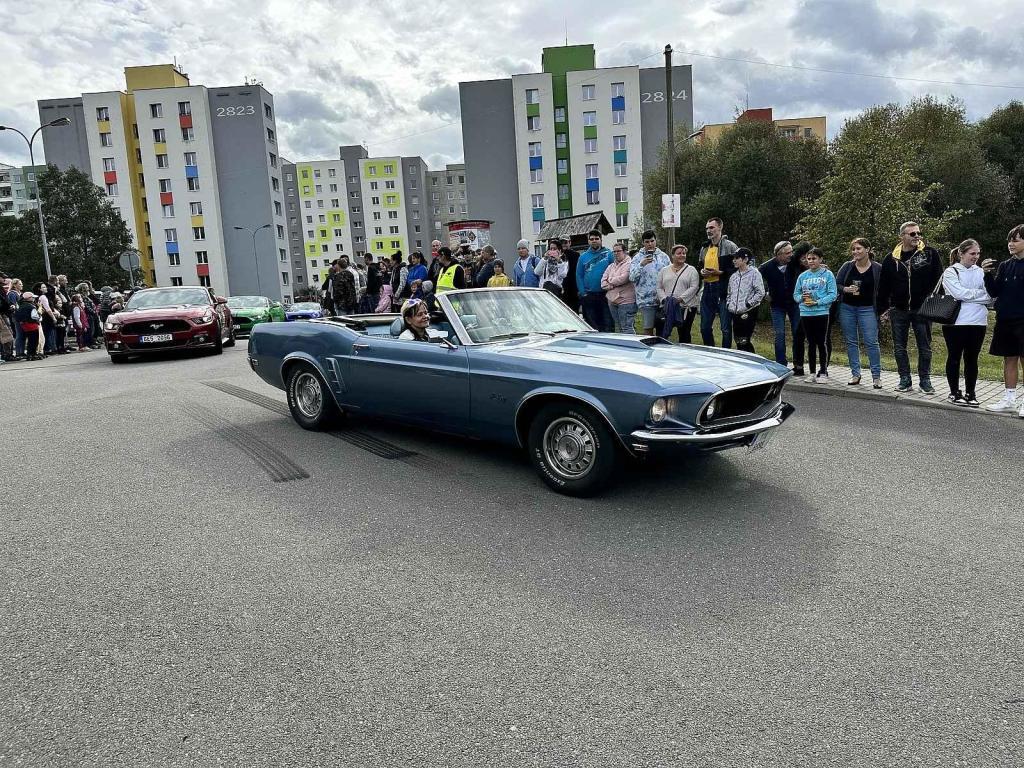 Do táborského areálu Komora se v sobotu sjelo kolem 250 vozidel.
