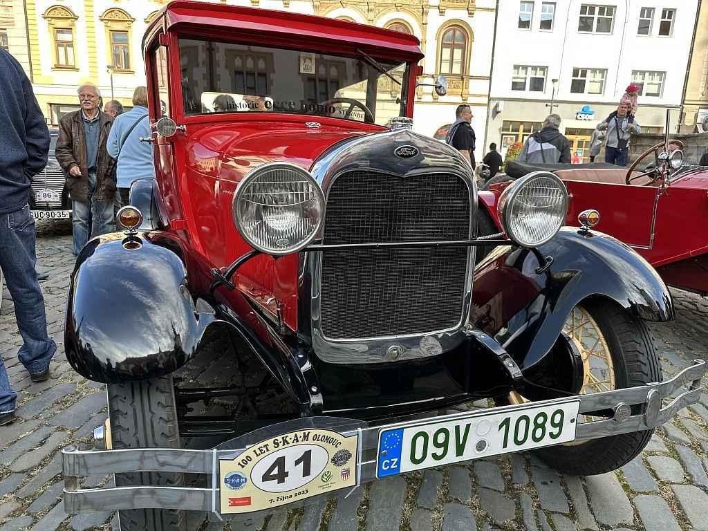 V Olomouci se konal sraz veteránů.