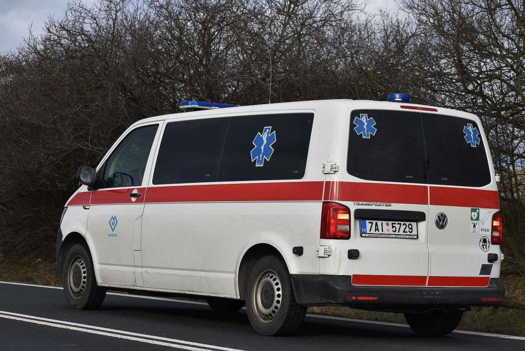 U Lotouše bude z dvouproudé silnice za dva roky dálnice. Úsek je velmi nebezpečný. Každoročně se zde stane několik tragických nehod. Foto: Deník/ Kateřina Nič Husárová