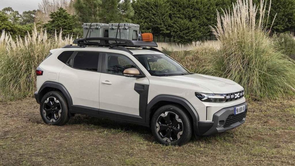 Nová Dacia Duster bude opět schopná v terénu