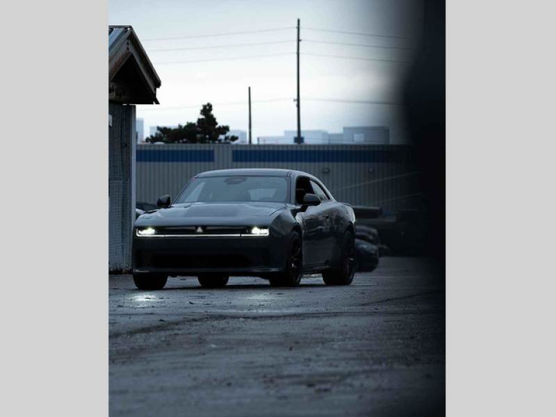 První snímky Dodge Charger