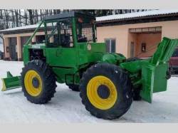 Lesní traktor LKT 81Turbo.