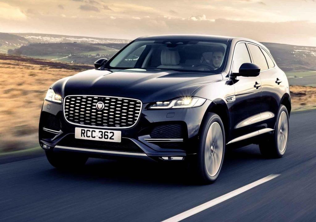 Jaguar F-Pace- šířka 2071 mm