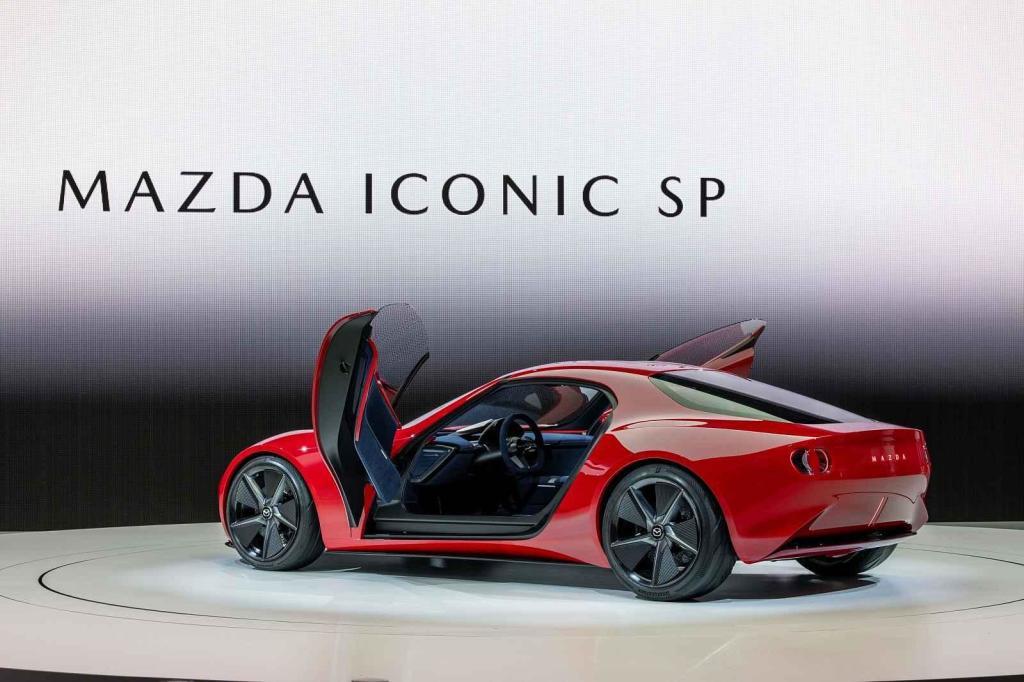 Koncept Mazda Iconic SP
