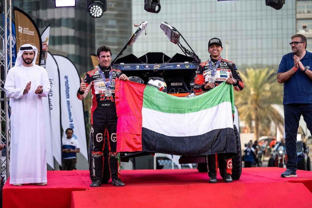 Talentovaná Aliyyah Koloc zářila na Abu Dhabi Desert Challenge. Dojela třetí! Foto: Buggyra media