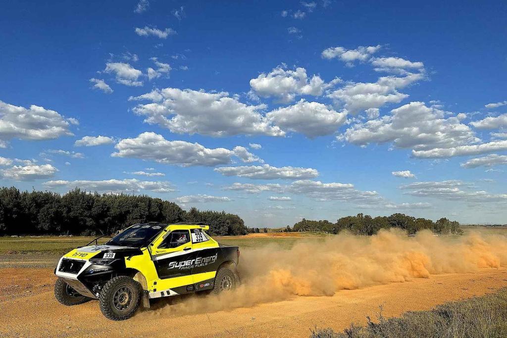 Aliyyah Koloc míří mezi absolutní elitu. Po úspěšných testech bude závodit s nejvýkonnějším autem pro dálkové rally. Foto: Buggyra media