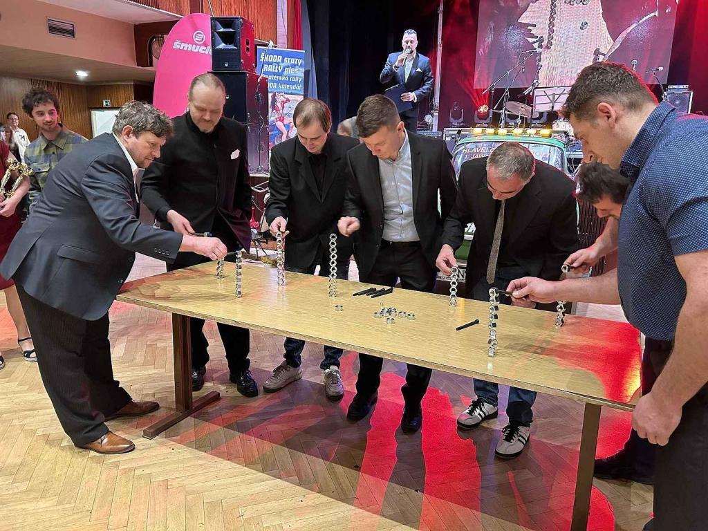 Rally ples Škodateamu v Klatovech.