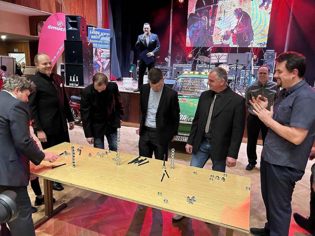 Rally ples Škodateamu v Klatovech.