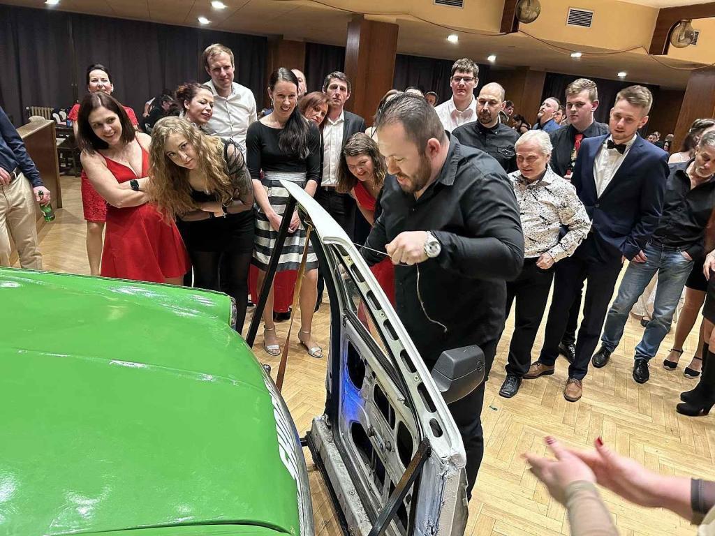 Rally ples Škodateamu v Klatovech.