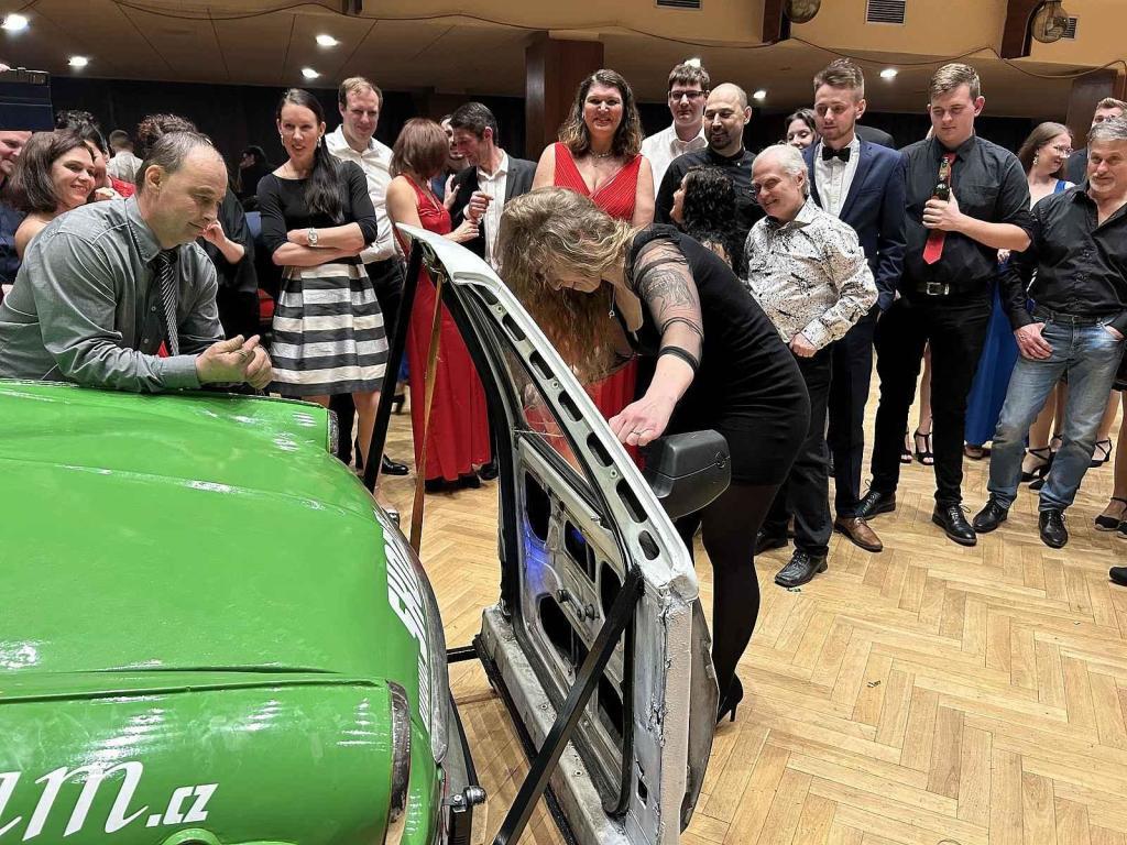 Rally ples Škodateamu v Klatovech.