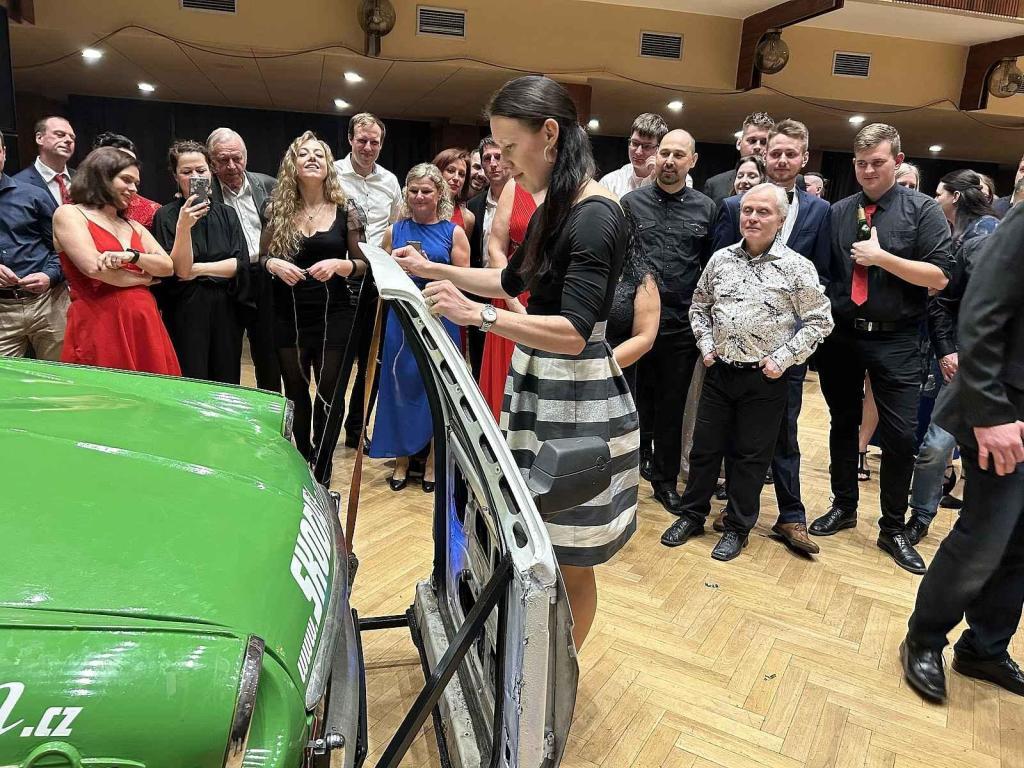 Rally ples Škodateamu v Klatovech.