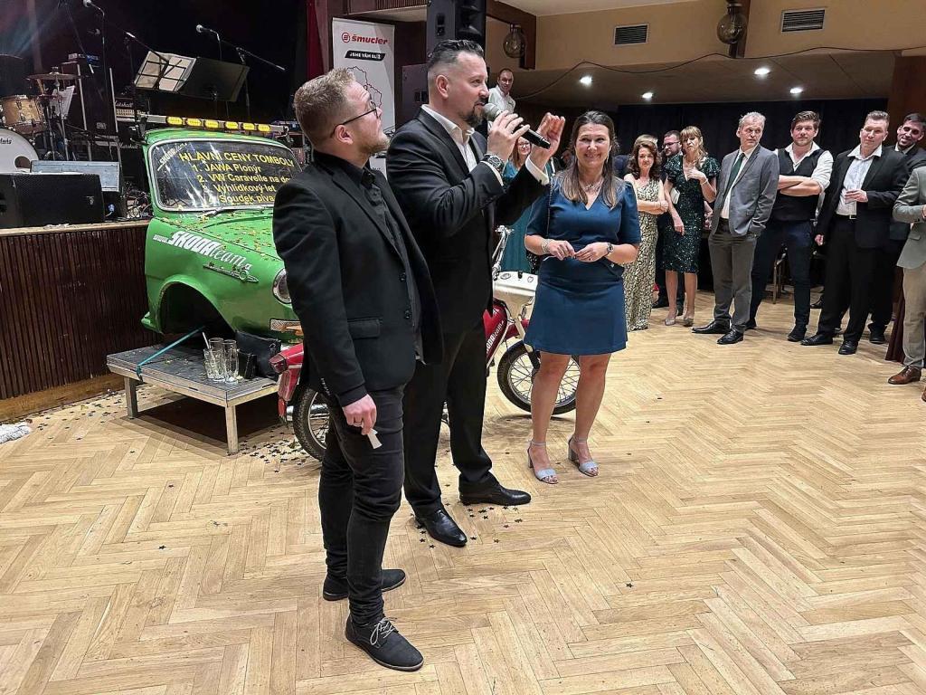 Rally ples Škodateamu v Klatovech.