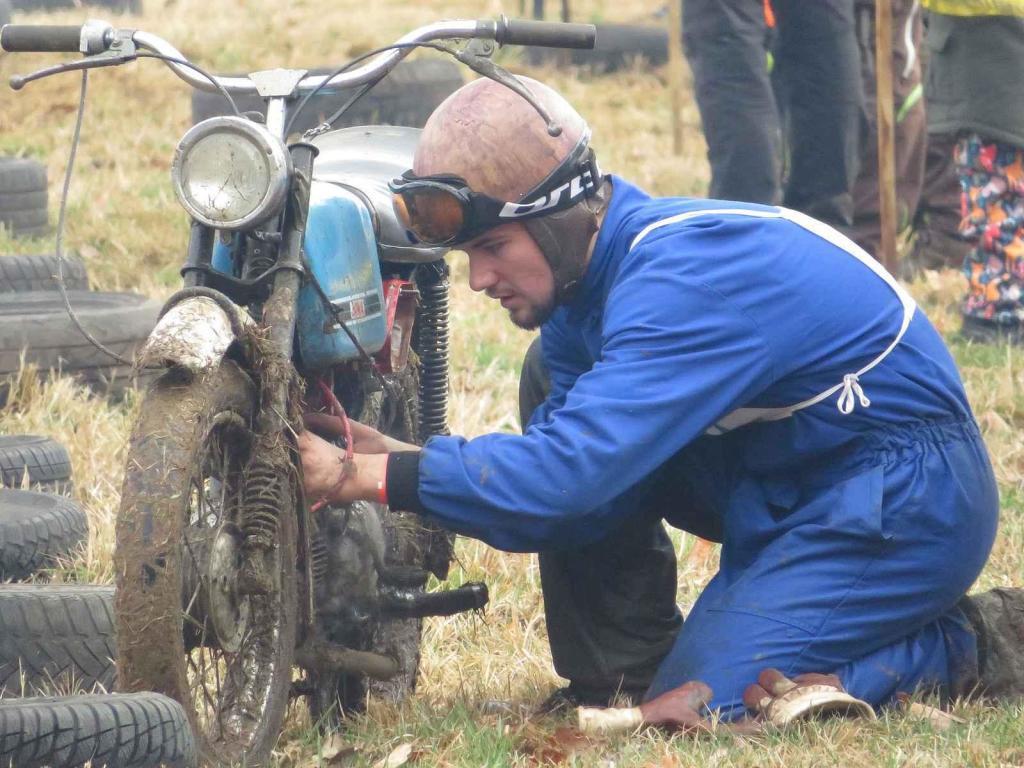 V Autokempu Karvánky v Soběslavi na Táborsku se v sobotu 17. února 2024 jel oblíbený závod Off-road fichtel day.