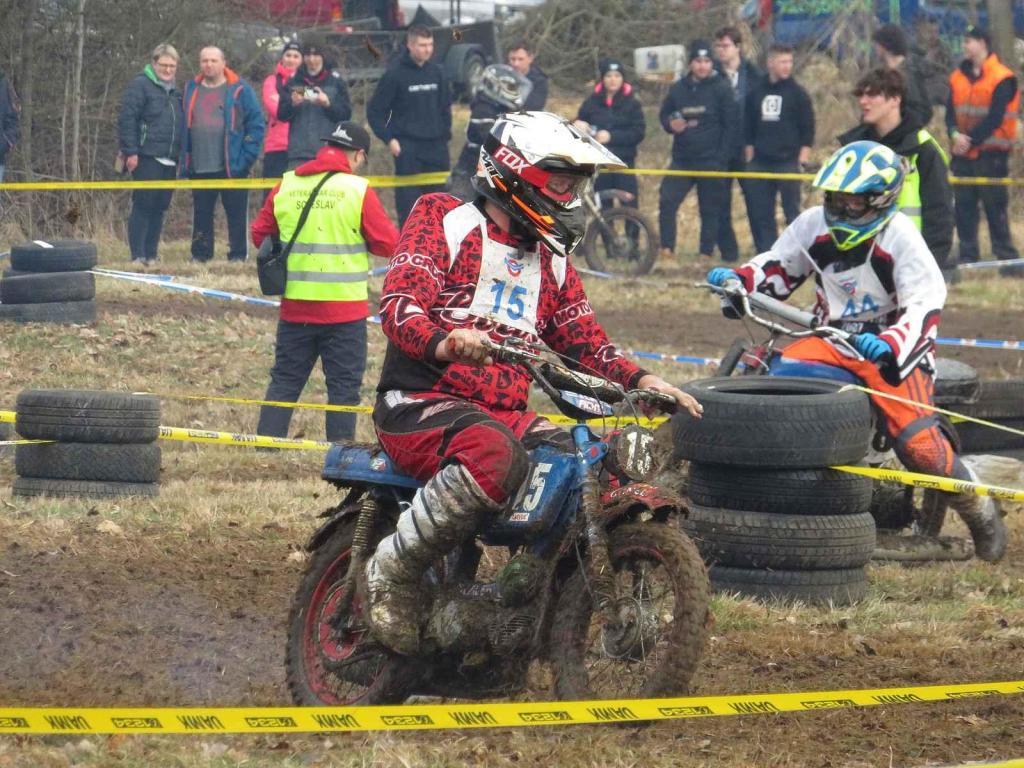 V Autokempu Karvánky v Soběslavi na Táborsku se v sobotu 17. února 2024 jel oblíbený závod Off-road fichtel day.