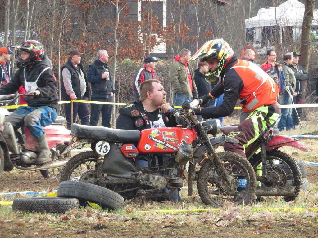 V Autokempu Karvánky v Soběslavi na Táborsku se v sobotu 17. února 2024 jel oblíbený závod Off-road fichtel day.