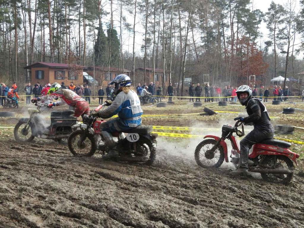 V Autokempu Karvánky v Soběslavi na Táborsku se v sobotu 17. února 2024 jel oblíbený závod Off-road fichtel day.