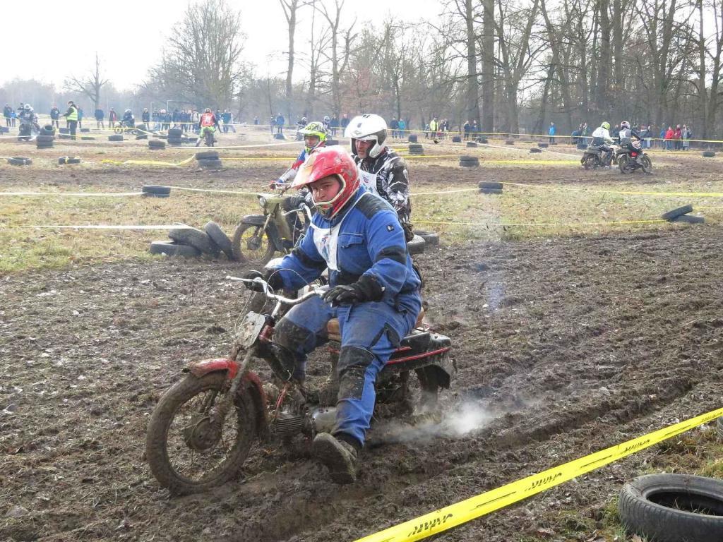 V Autokempu Karvánky v Soběslavi na Táborsku se v sobotu 17. února 2024 jel oblíbený závod Off-road fichtel day.