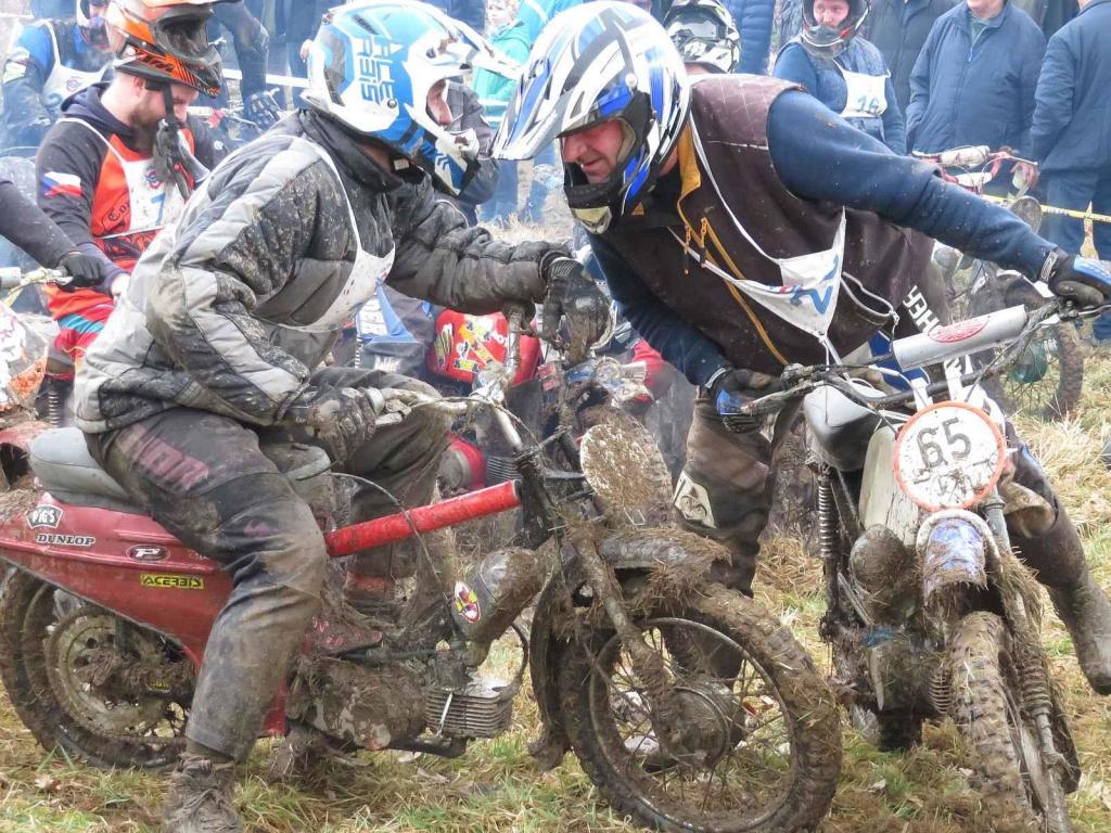 V Autokempu Karvánky v Soběslavi na Táborsku se v sobotu 17. února 2024 jel oblíbený závod Off-road fichtel day.