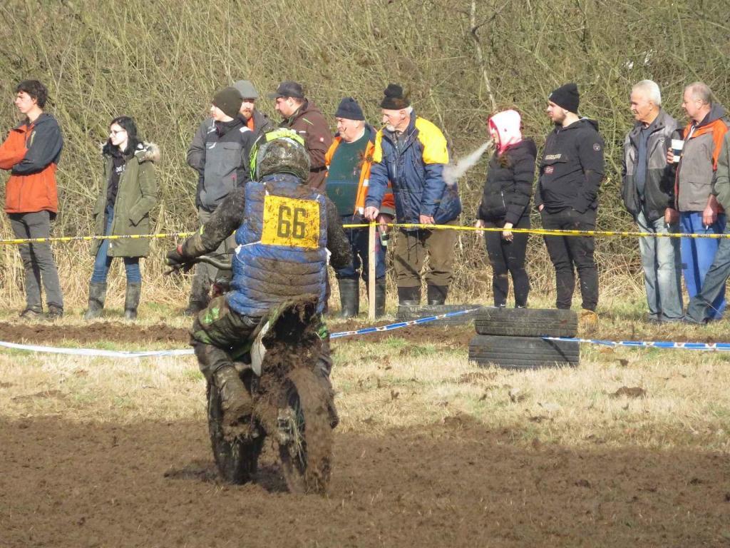V Autokempu Karvánky v Soběslavi na Táborsku se v sobotu 17. února 2024 jel oblíbený závod Off-road fichtel day.