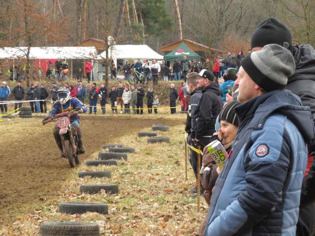 V Autokempu Karvánky v Soběslavi na Táborsku se v sobotu 17. února 2024 jel oblíbený závod Off-road fichtel day.