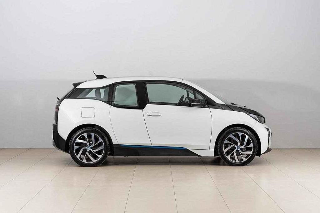 BMW i3.