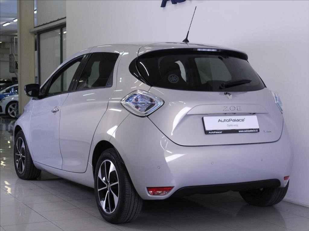 Renault Zoe.