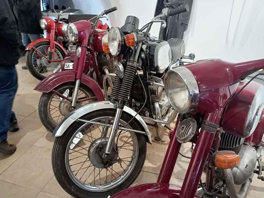 Unikátní výstava motocyklů v Havlíčkově Brodě. Prohlédněte si ji
