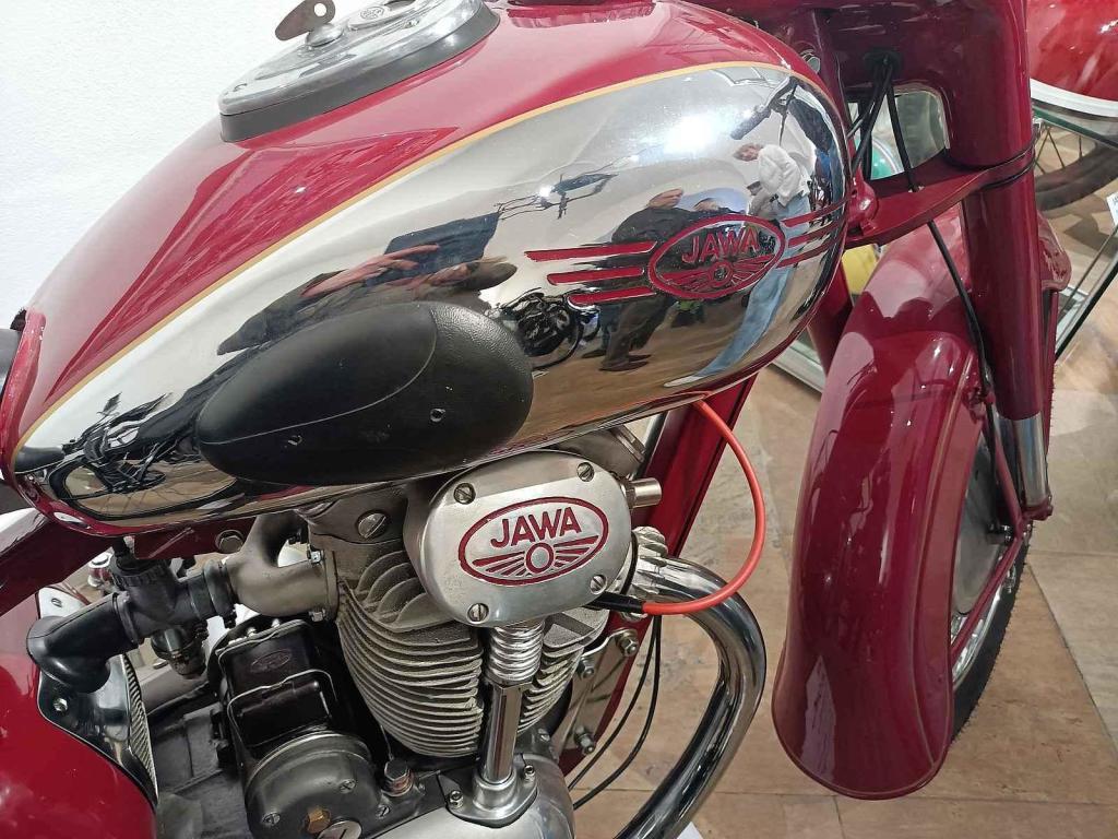 Unikátní výstava motocyklů v Havlíčkově Brodě. Prohlédněte si ji