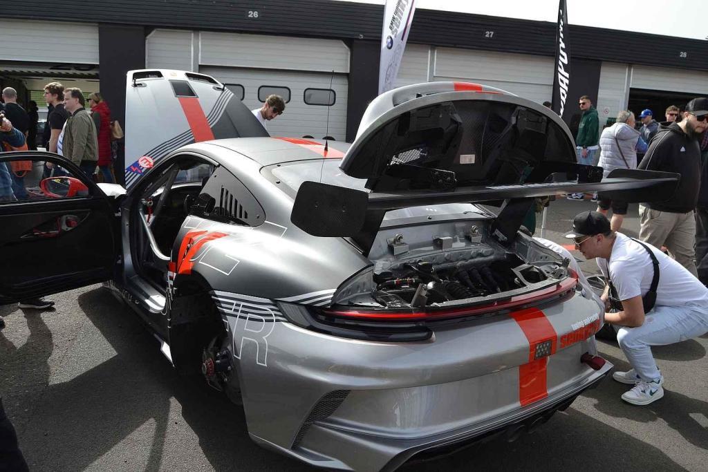 V areálu Autodromu Most uskutečnil podruhé Porsche Day, největší sraz fanoušků vozů této značky ve střední Evropě.