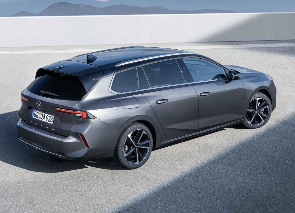 Opel Astra Sports Tourer