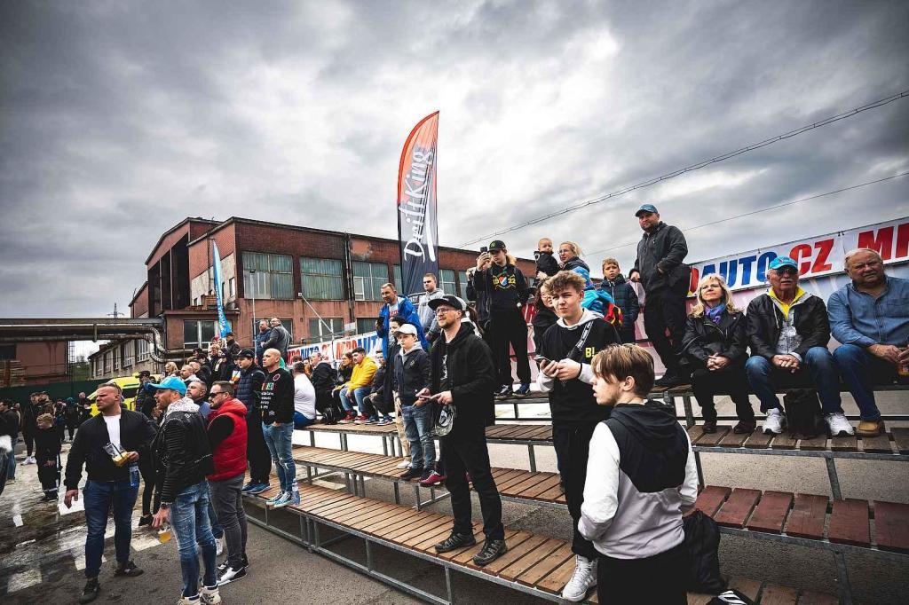 Start auto-moto sezóny 2023. Drift King Polygon Libros Ostrava. 29. dubna 2023.