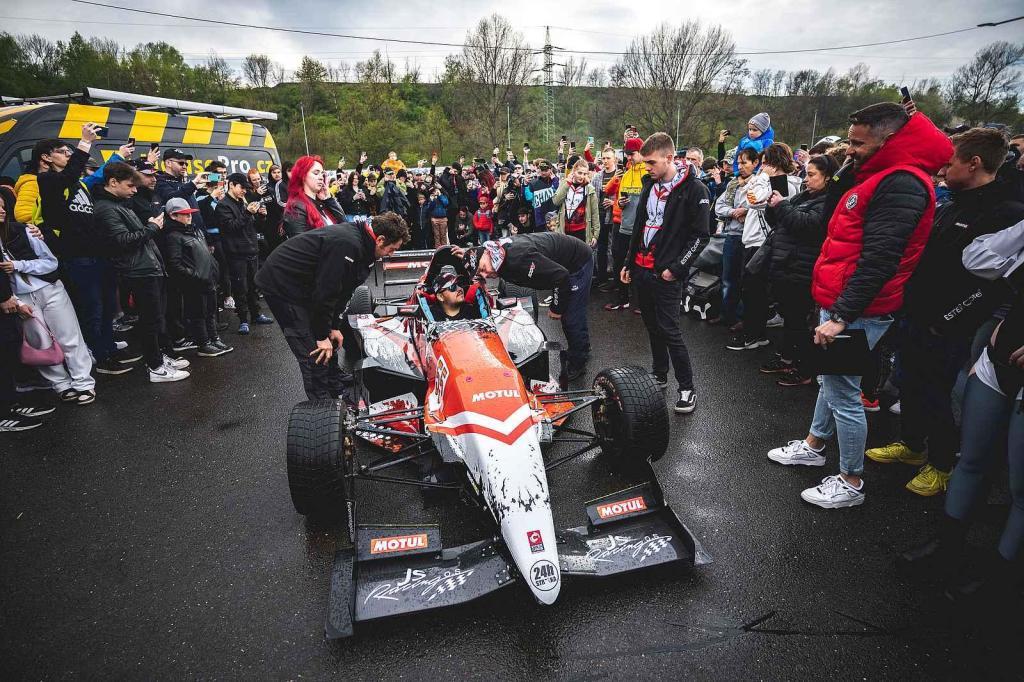 Start auto-moto sezóny 2023. Drift King Polygon Libros Ostrava. 29. dubna 2023.