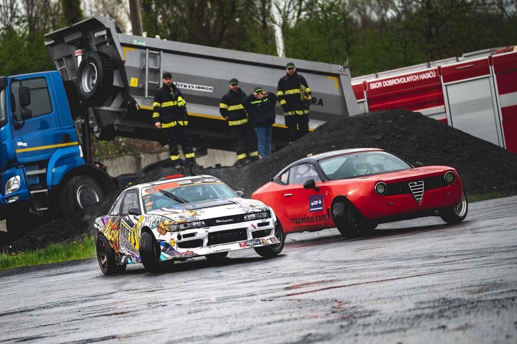 Start auto-moto sezóny 2023. Drift King Polygon Libros Ostrava. 29. dubna 2023.