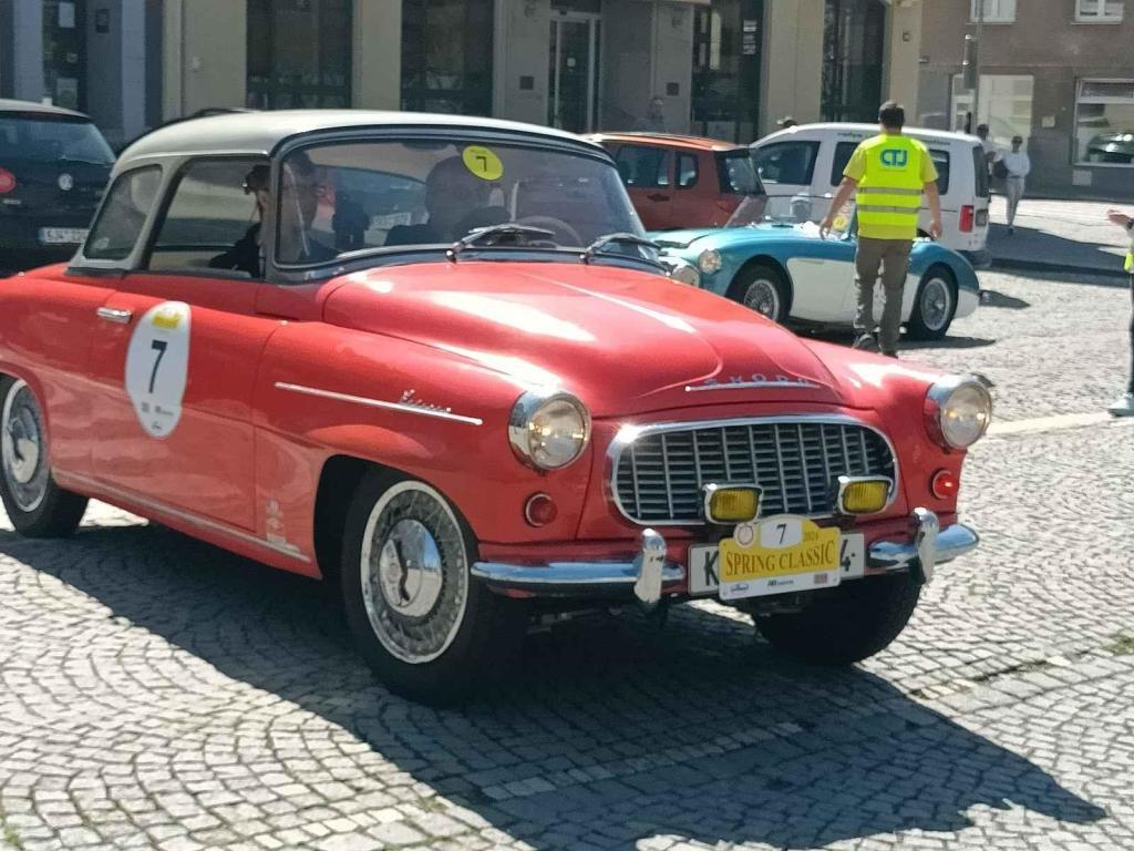 Automobily, které známe většinou jen z filmů. Prohlédněte si je