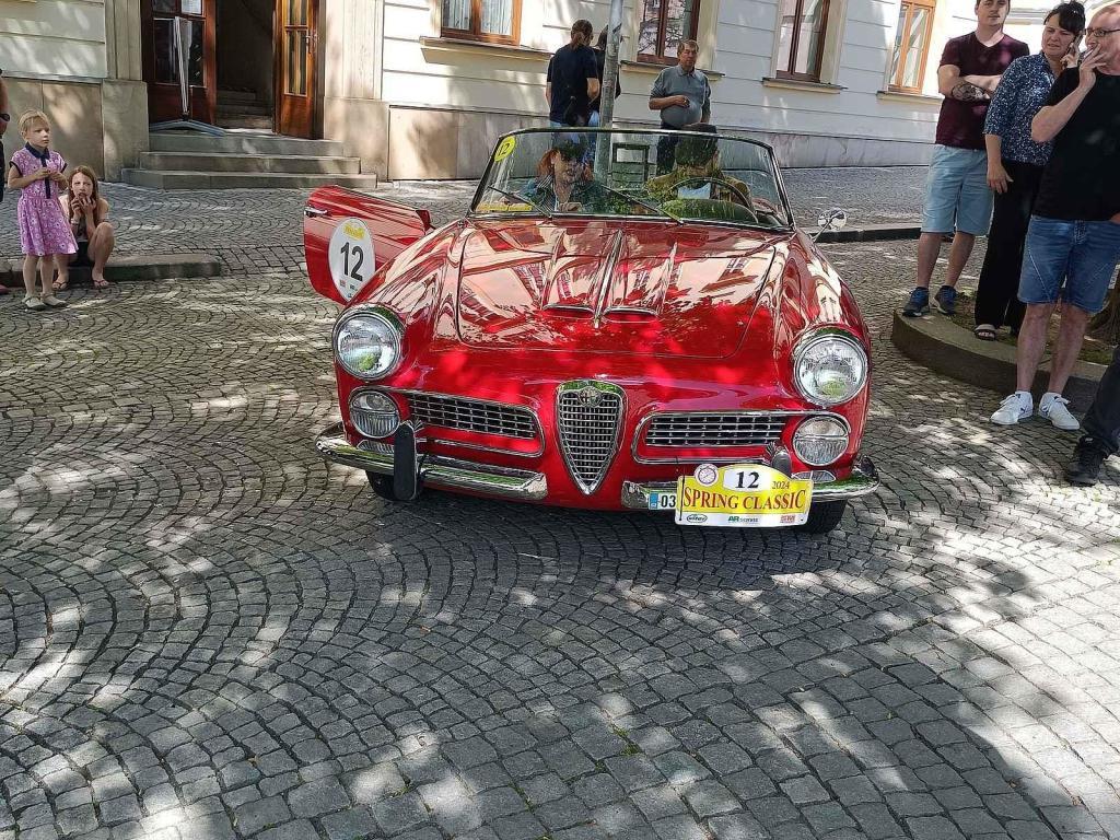 Automobily, které známe většinou jen z filmů. Prohlédněte si je