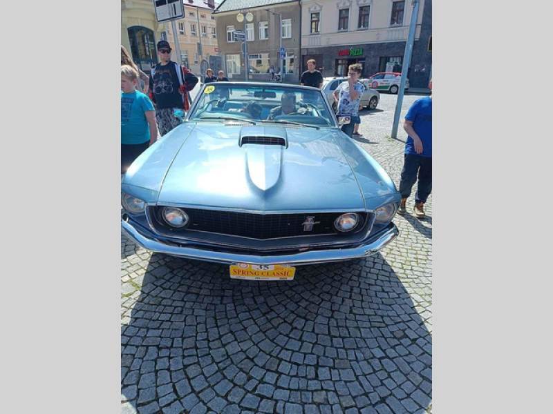 Automobily, které známe většinou jen z filmů. Prohlédněte si je