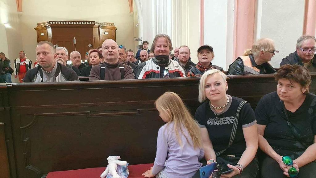 Motožehnání patří k tradicím vyznavačů silných strojů. O víkendu se ho zúčastnilo 120 motorek a sedm tříkolek.