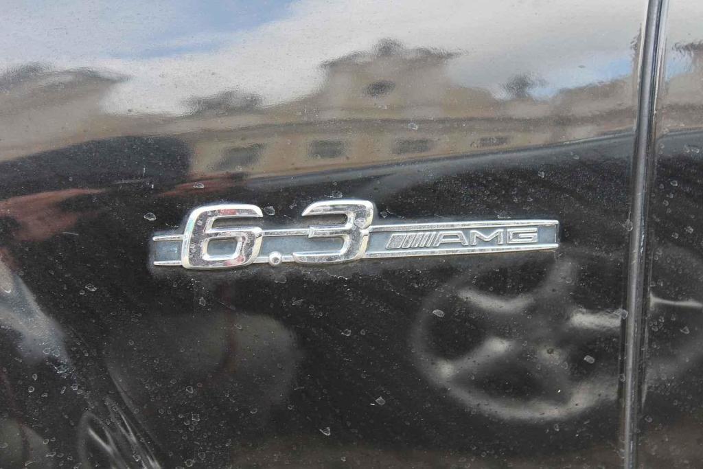 Sraz vozů značky Mercedes na Karlově náměstí v Kolíně.
