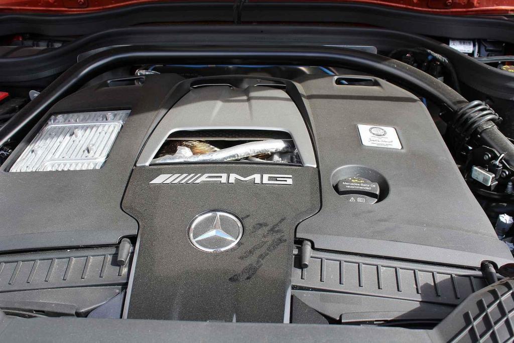 Sraz vozů značky Mercedes na Karlově náměstí v Kolíně.