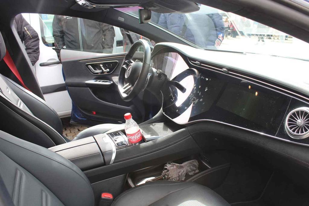 Sraz vozů značky Mercedes na Karlově náměstí v Kolíně.
