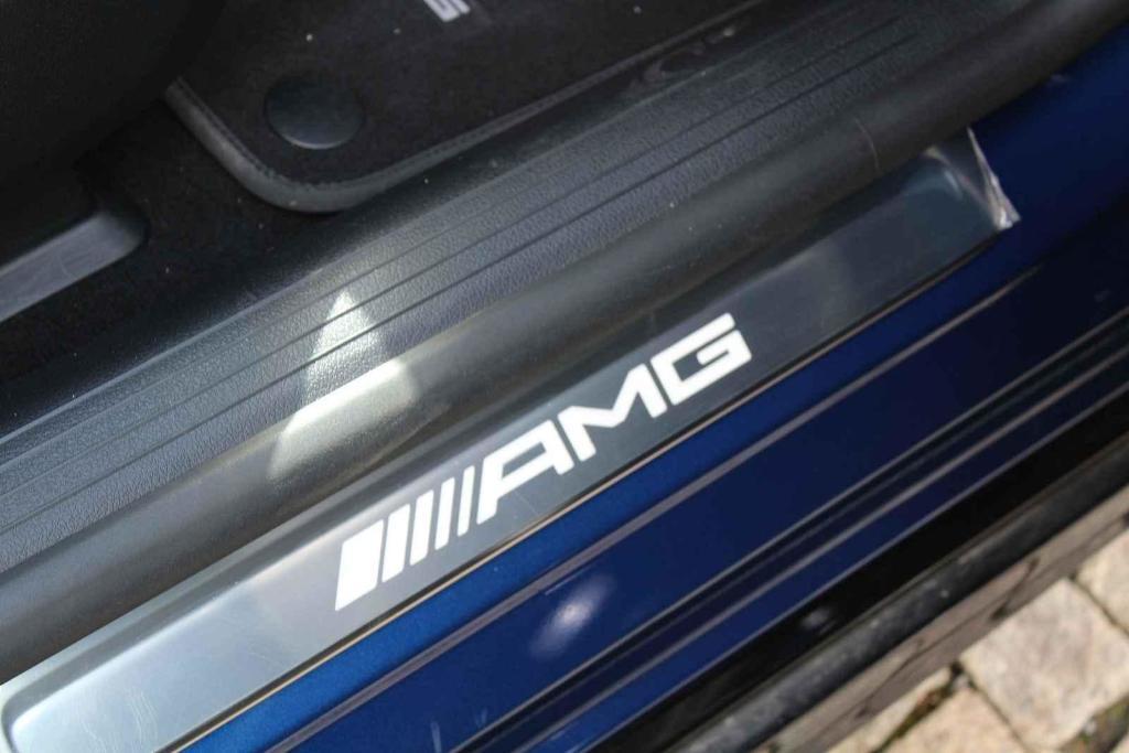 Sraz vozů značky Mercedes na Karlově náměstí v Kolíně.