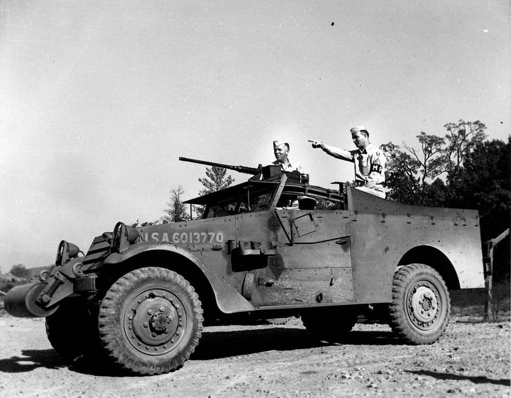 Obrněný automobil M3 Scout.