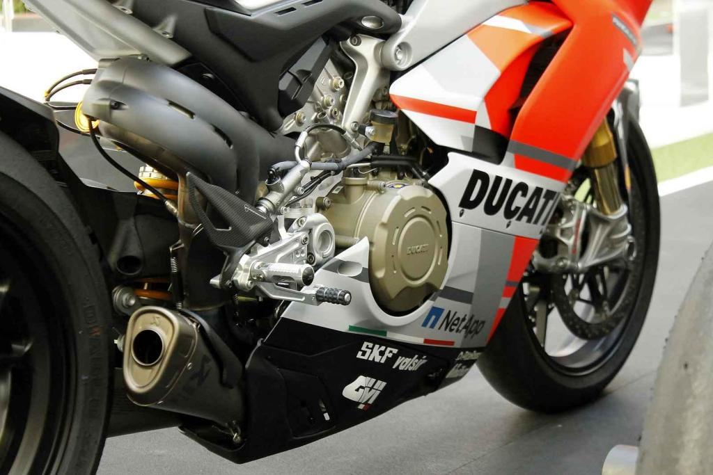 Výstava motocyklů Ducati je k vidění v obchodním centru Olympia Brno v Modřicích. Návštěvníci centra si mohou prohlédnout celkem šestatřicet exponátů, od nejstaršího z roku 1949 po nejnovější.