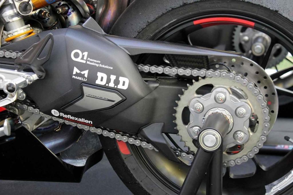 Výstava motocyklů Ducati je k vidění v obchodním centru Olympia Brno v Modřicích. Návštěvníci centra si mohou prohlédnout celkem šestatřicet exponátů, od nejstaršího z roku 1949 po nejnovější.