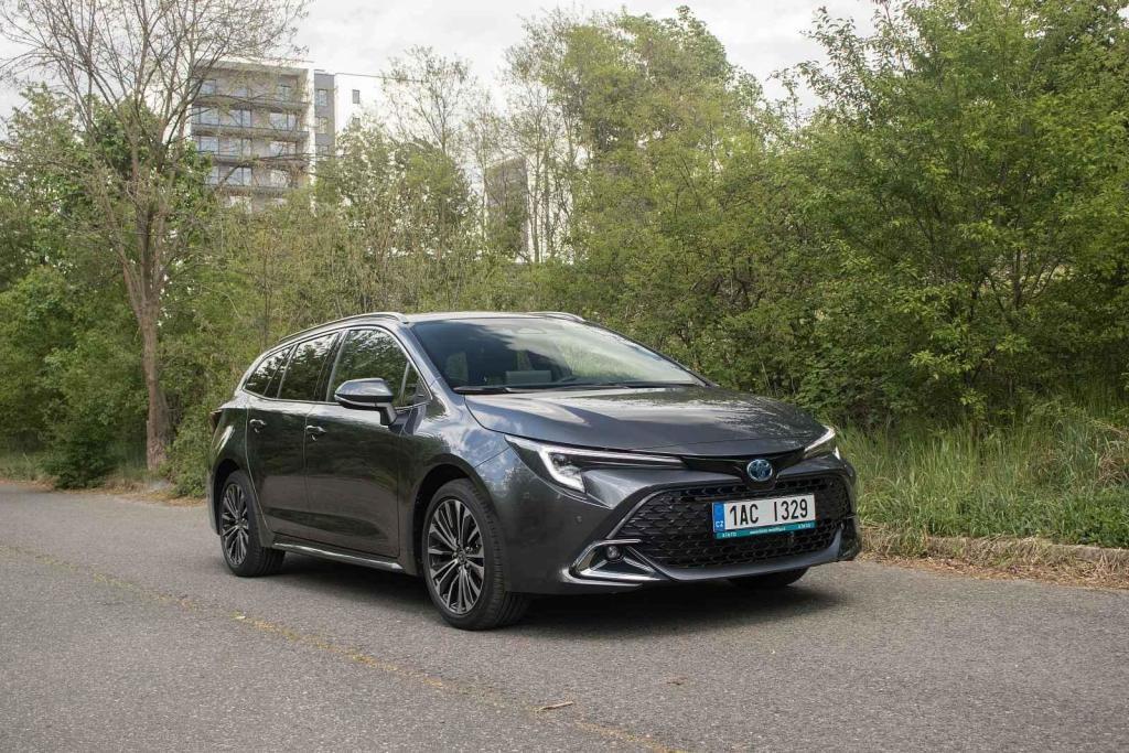 Toyota Corolla TS 1.8 hybrid