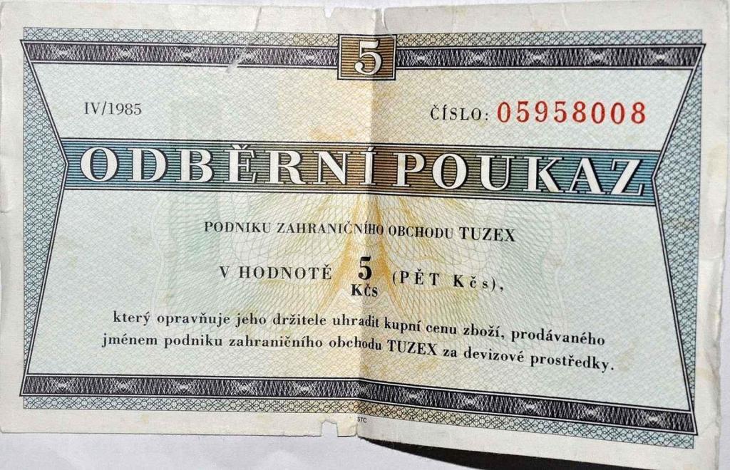 Tuzexová poukázka - bon v hodnotě 5 korun.