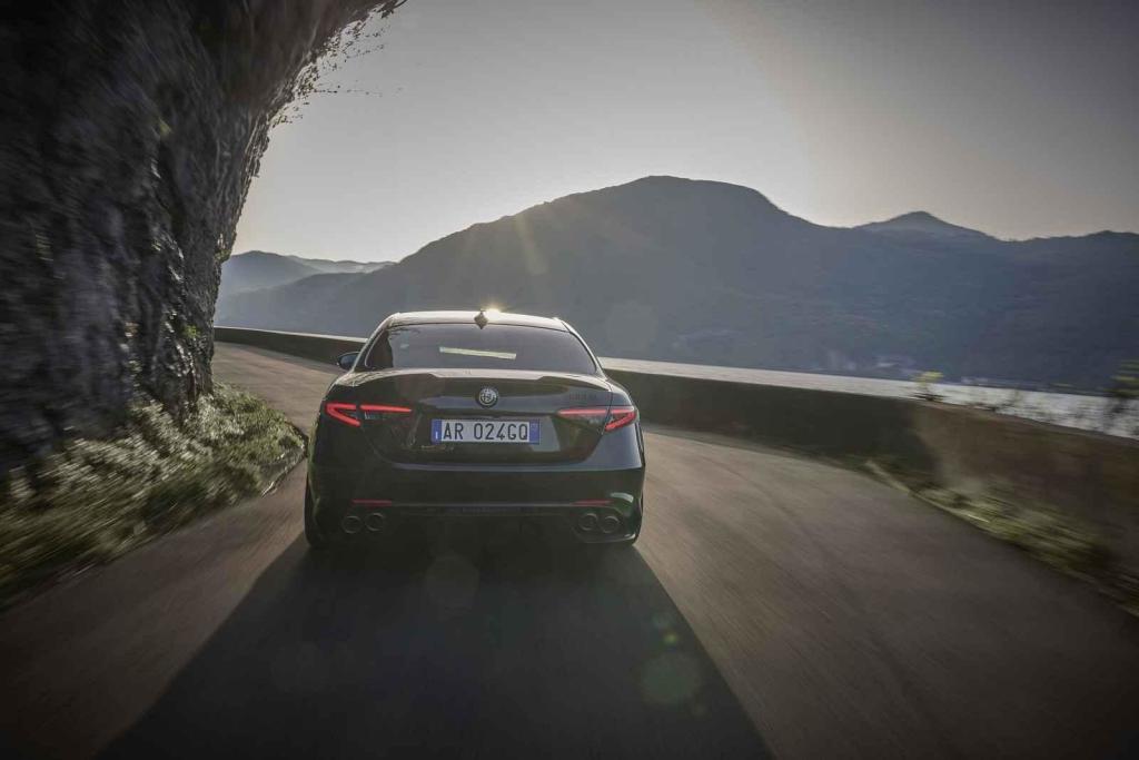 Alfa Romeo Giulia Super Sport