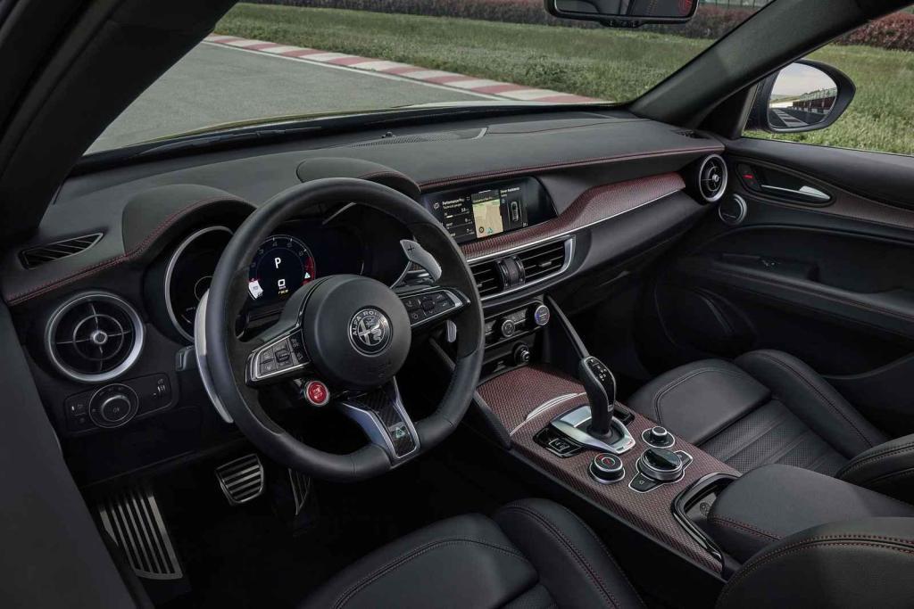 Alfa Romeo Stelvio Super Sport